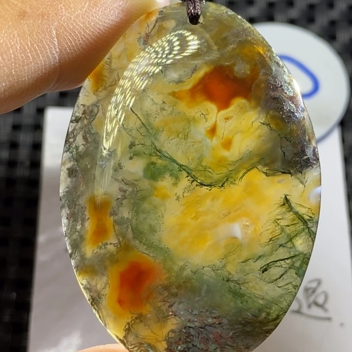 未镶嵌颈饰玛瑙/玉髓石*