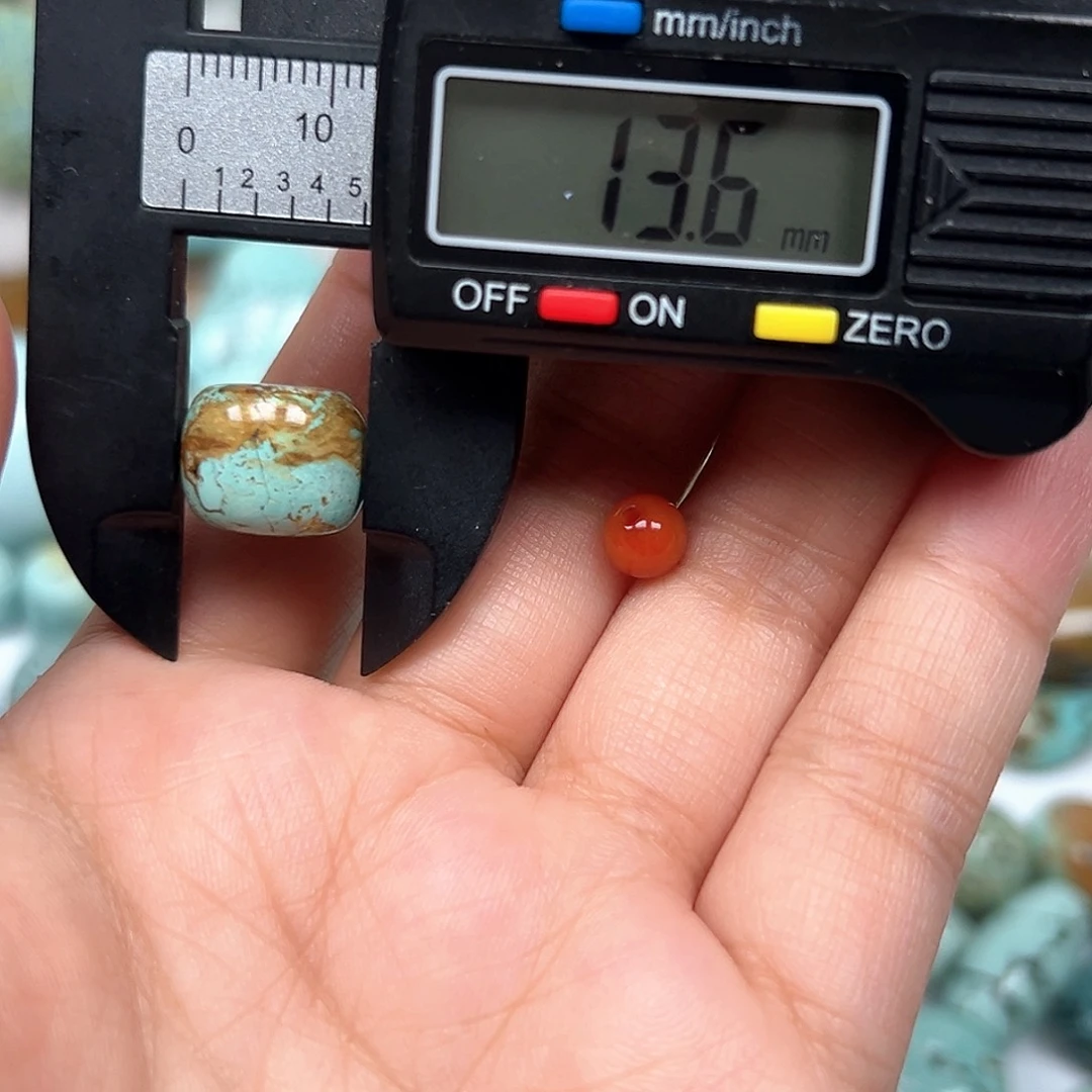未镶嵌南红玛瑙珠宝奇石