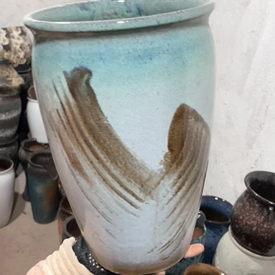紫砂花盆口20高31，山水釉，微瑕
