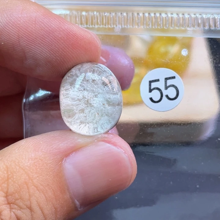 未镶嵌颈饰水晶?****