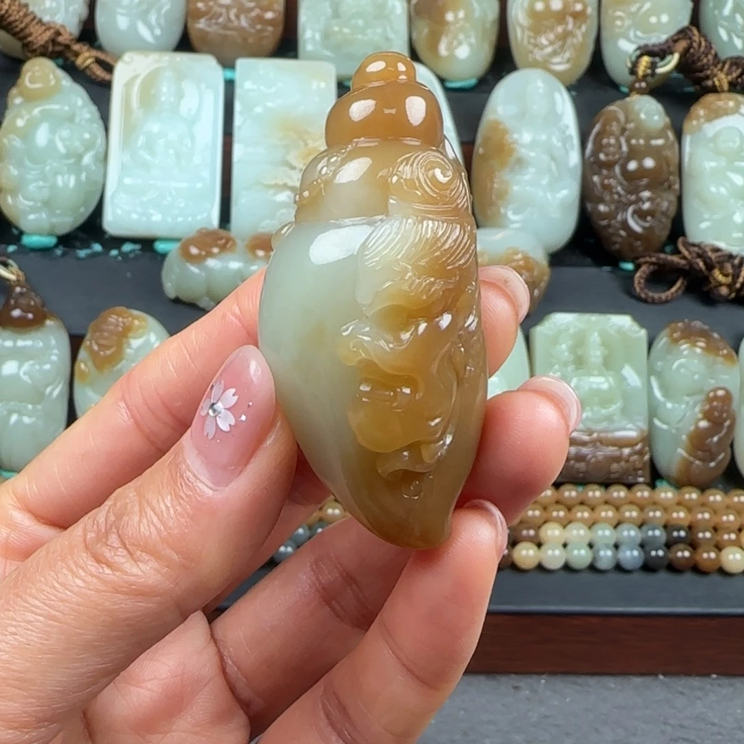 和田玉未镶嵌挂件