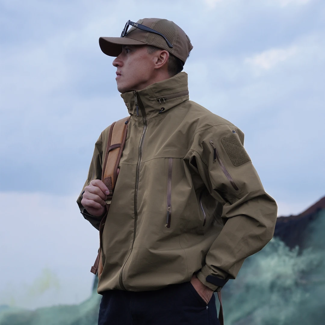 GUNCHILL户外军鸟硬壳冲锋衣外套男女同款轻薄压胶防风防水登山服