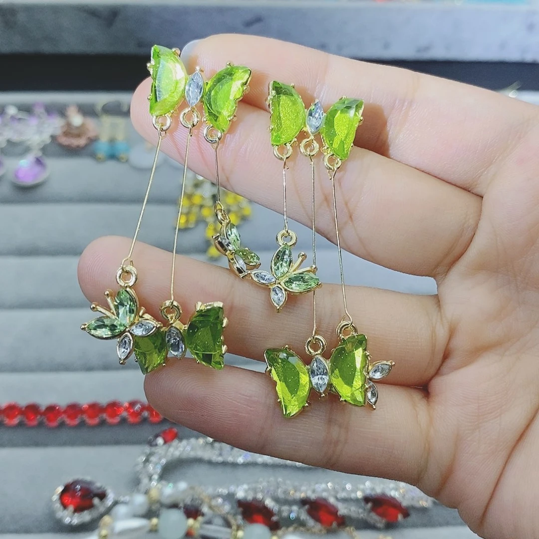 【闪购商品】银S925镶嵌耳饰托帕石