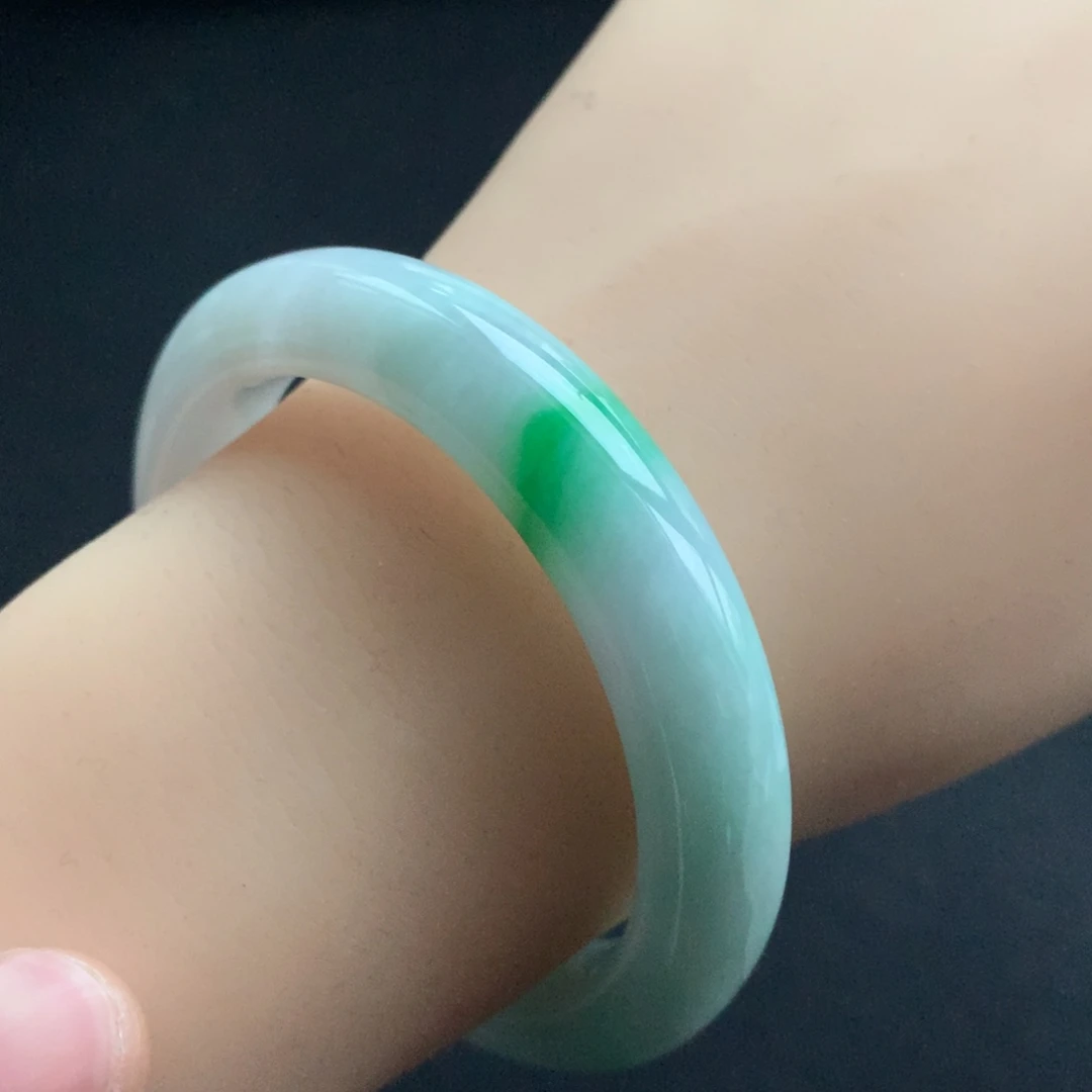 翡翠未镶嵌手镯1号52正