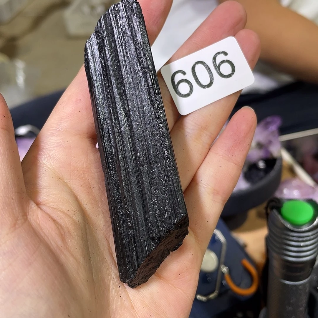 水晶未镶嵌珠宝半成品