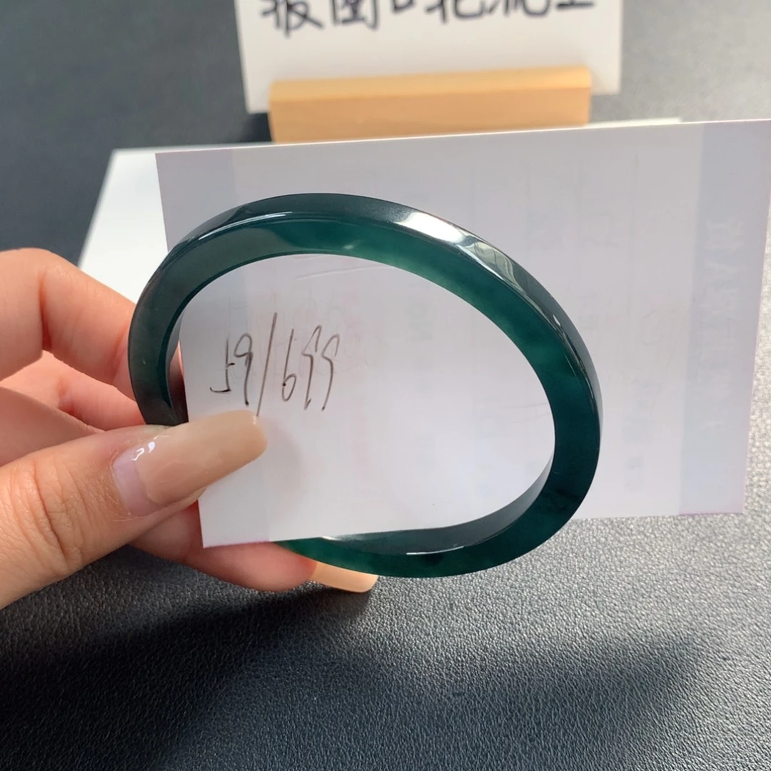 翡翠未镶嵌手镯天然翡翠