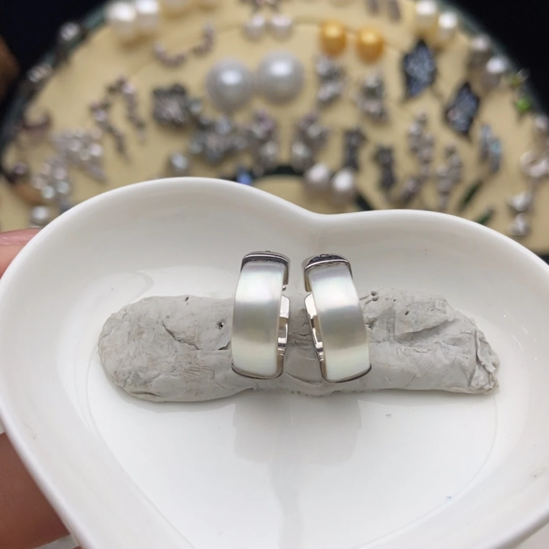 海水珍珠银S925镶嵌画框冷光澳白耳扣纯银