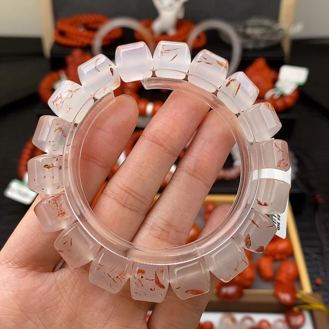 南红玛瑙未镶嵌四川凉山冰飘手串11mm