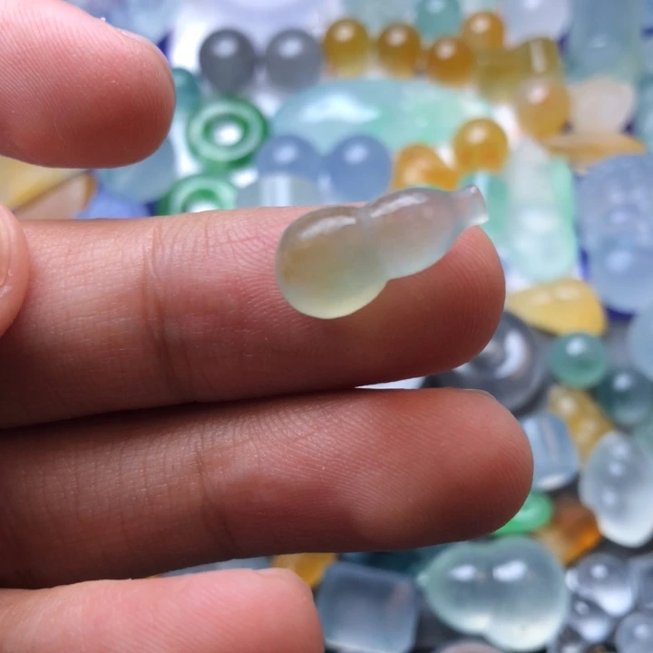 未镶嵌定制翡翠挂件