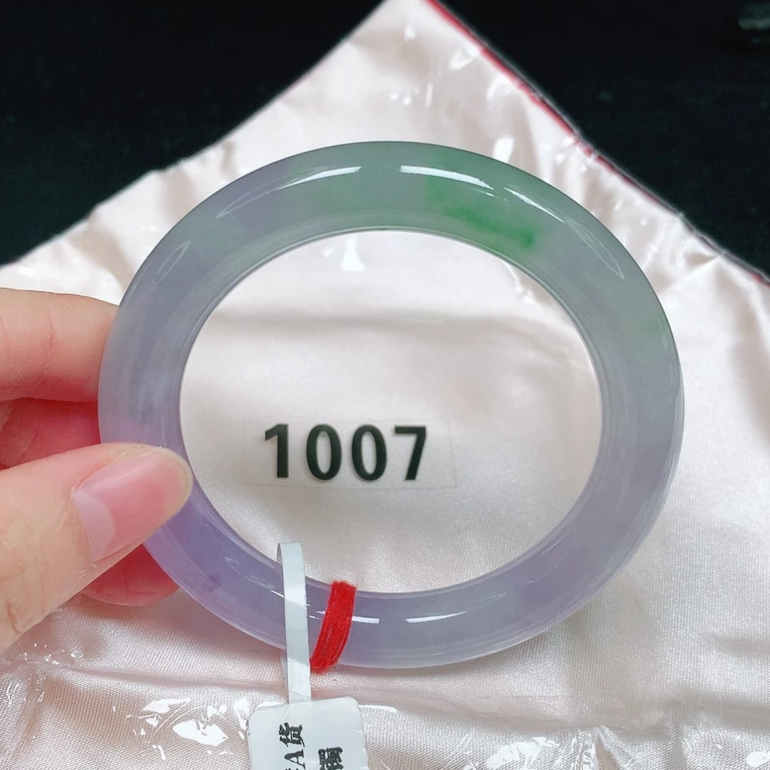 未镶嵌手镯（圆镯）翡翠