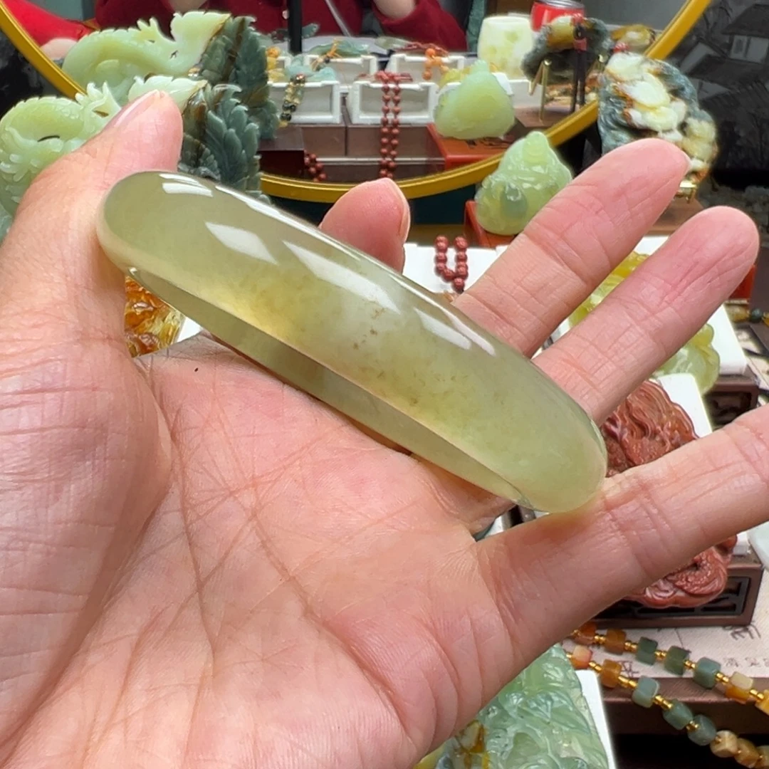 想***念岫玉未镶嵌挂件挂件