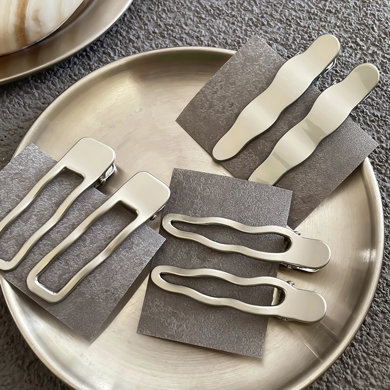 高级灰金属磨砂波浪发夹对夹女简约冷淡风百搭碎发夹鸭嘴夹刘海夹