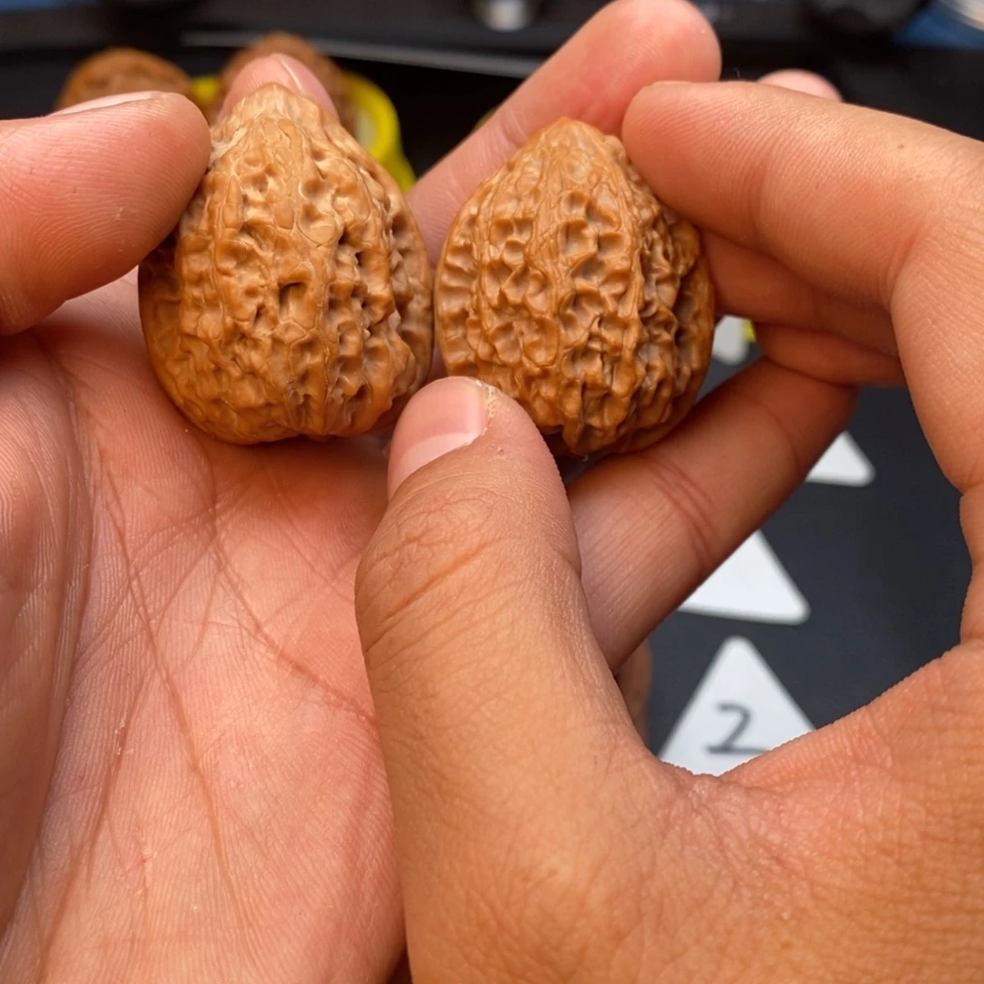 文玩核桃吊坠乔**?沈阳鸡心