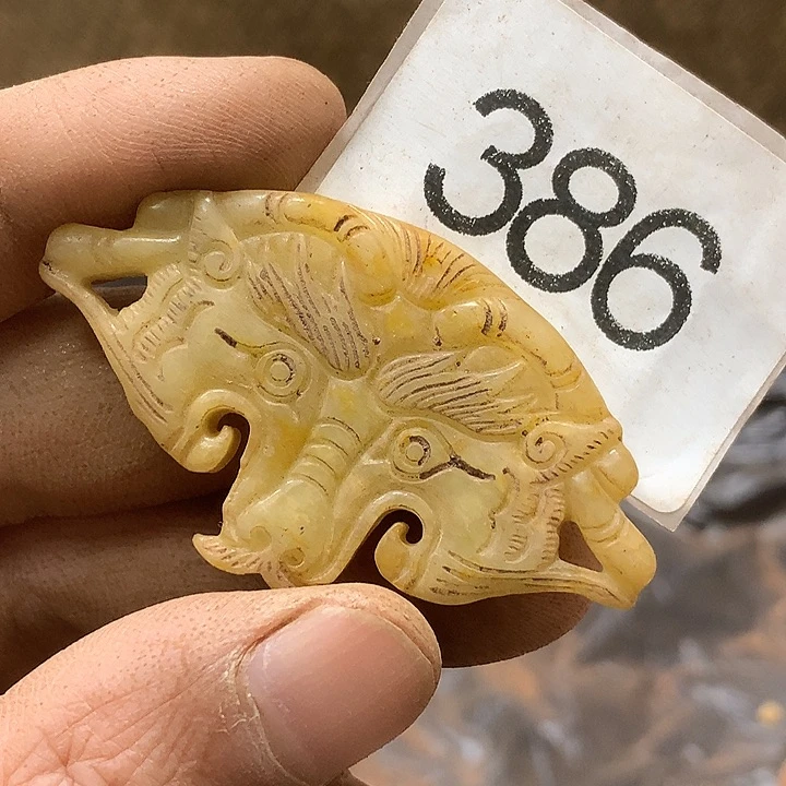 未镶嵌和田玉挂件