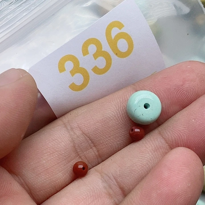 南红玛瑙未镶嵌珠宝奇石