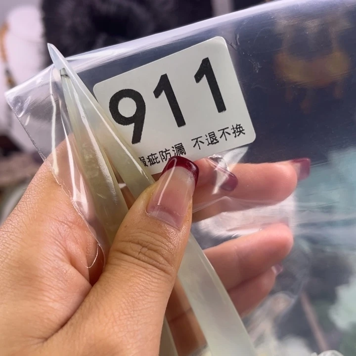 未镶嵌岫玉发饰?****y