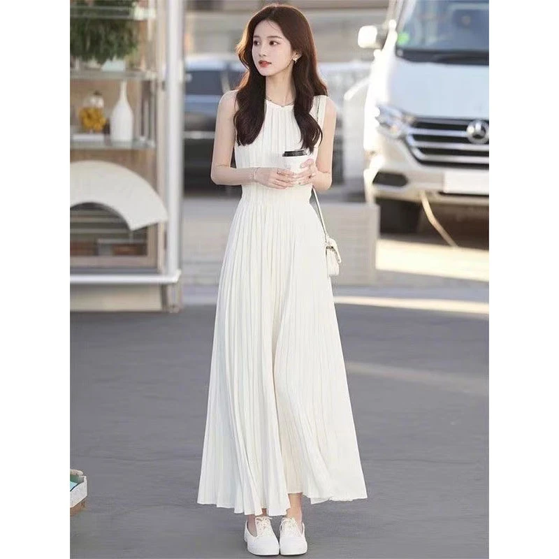 法式连衣裙女2025年夏季新款无袖温柔风洋气气质小众小白裙长裙