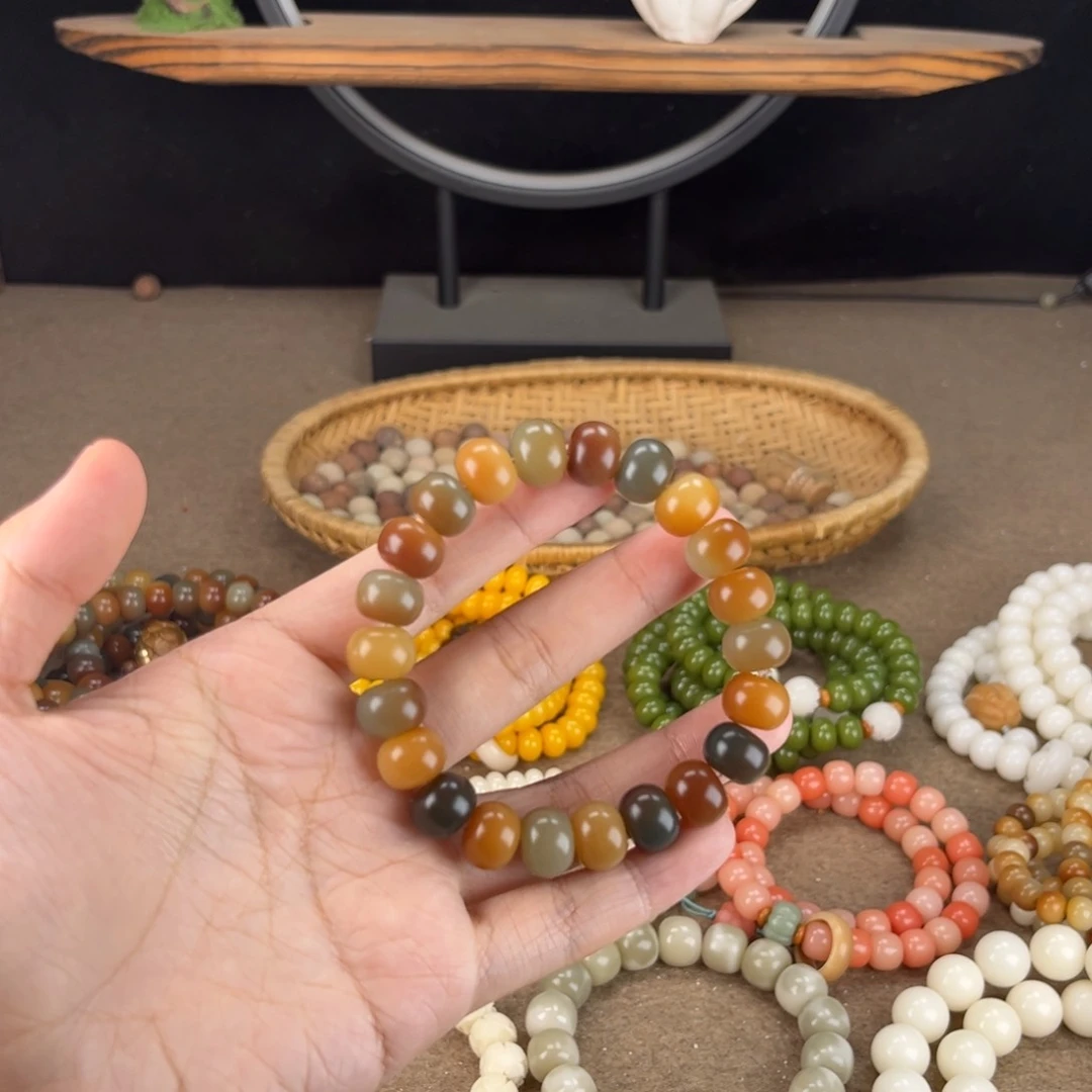 白玉菩提吊坠菩提