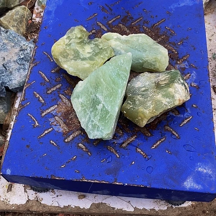 蛇纹石玉珠宝奇石未镶嵌꧁****꧂