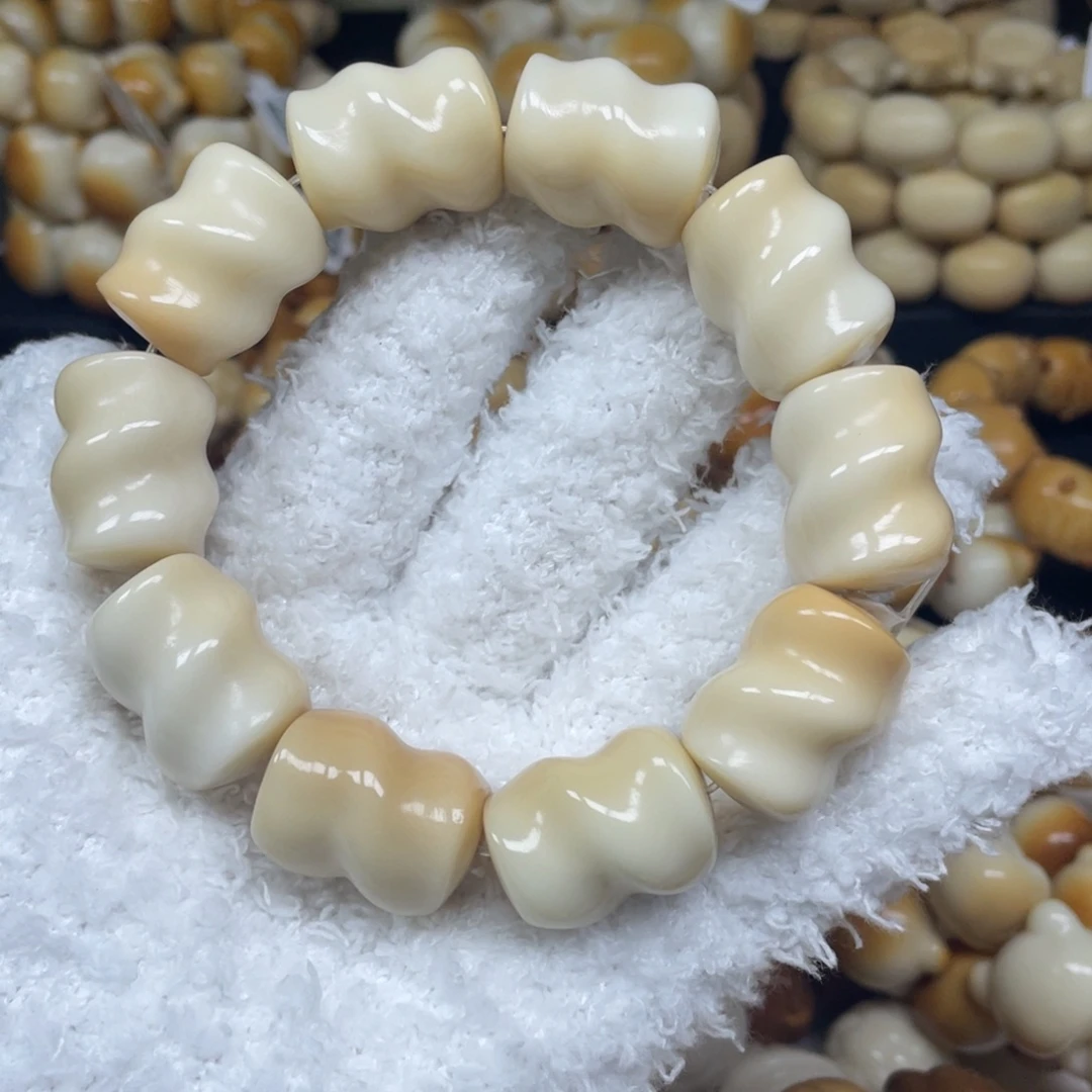 菩提根/象牙果手串12.5.33棉花糖