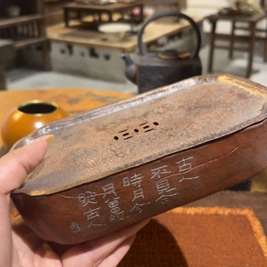 景德镇鱼和熊手工陶艺