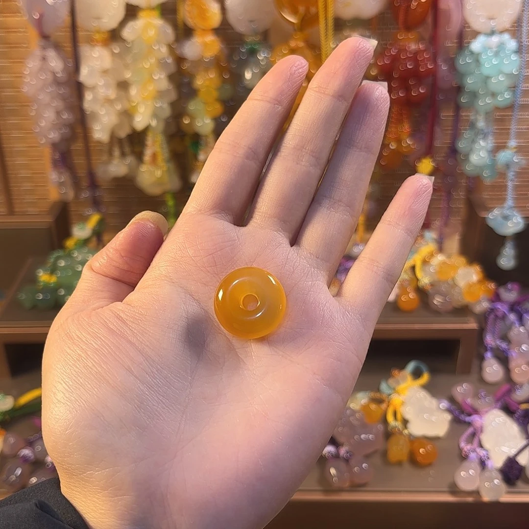 樱***言玛瑙/玉髓未镶嵌车挂钥匙扣