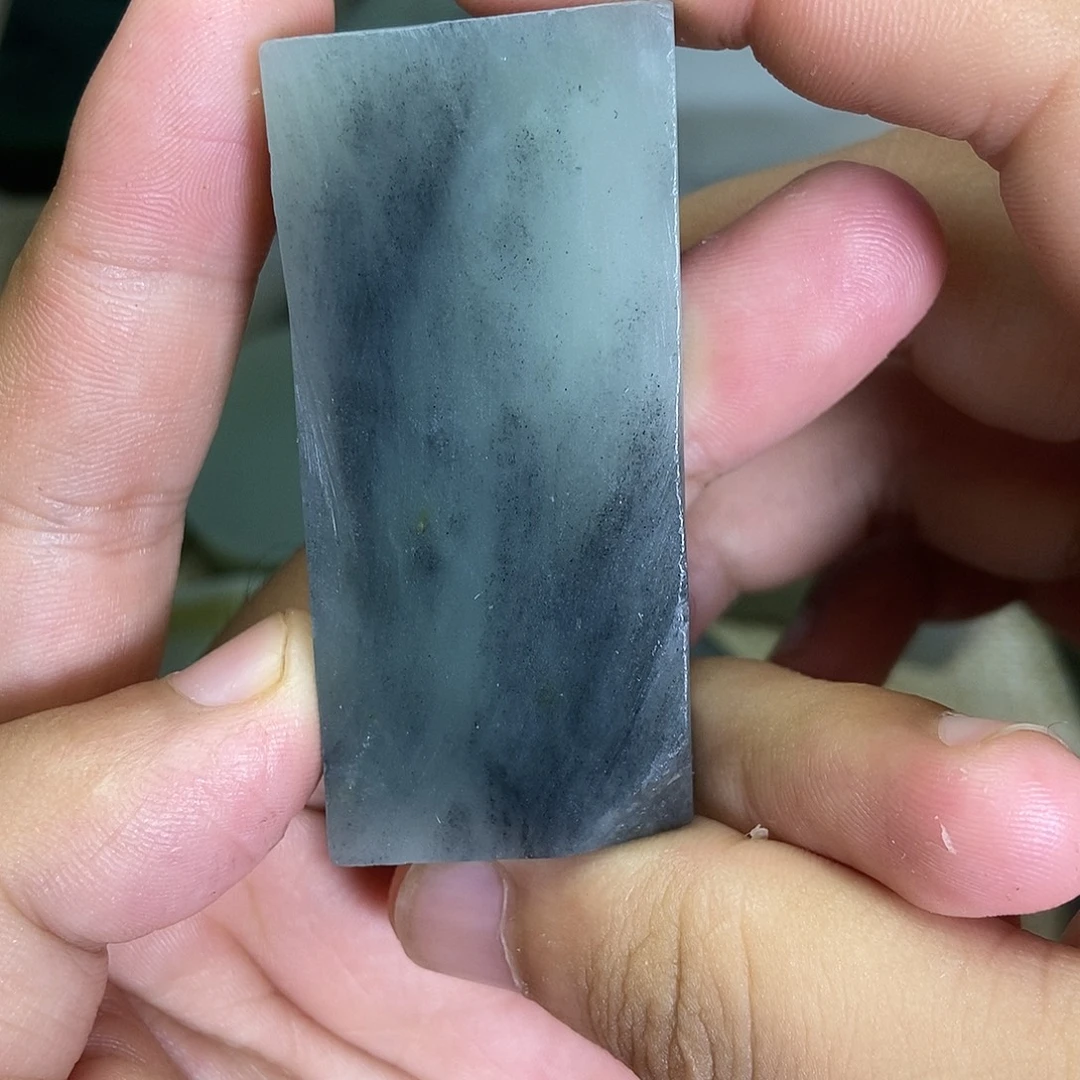 一***埃和田玉（糖玉）未镶嵌珠宝半成品