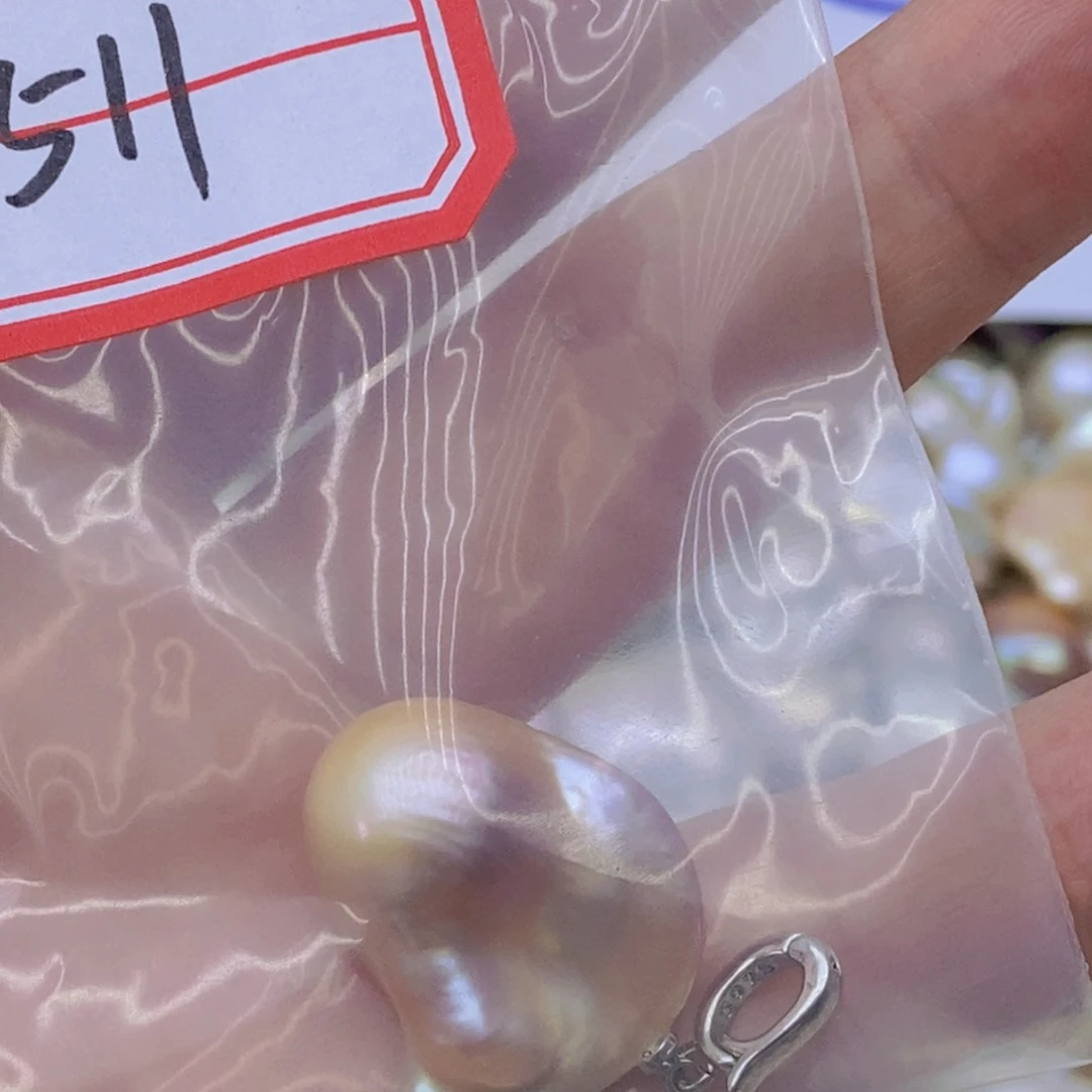 子***李淡水珍珠银S925镶嵌吊坠(赠链)
