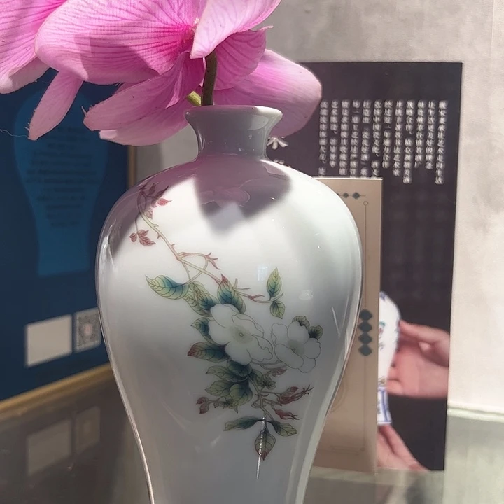 摆件景德镇高温瓷器花想容小花器