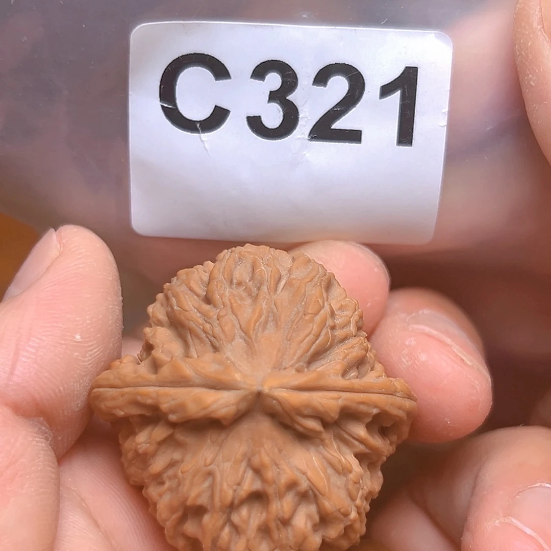 文玩核桃吊坠40➕三角白