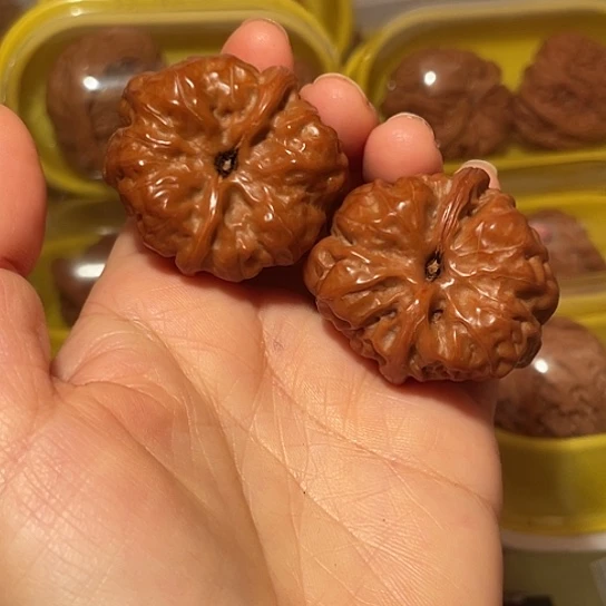 H***n文玩核桃吊坠核桃