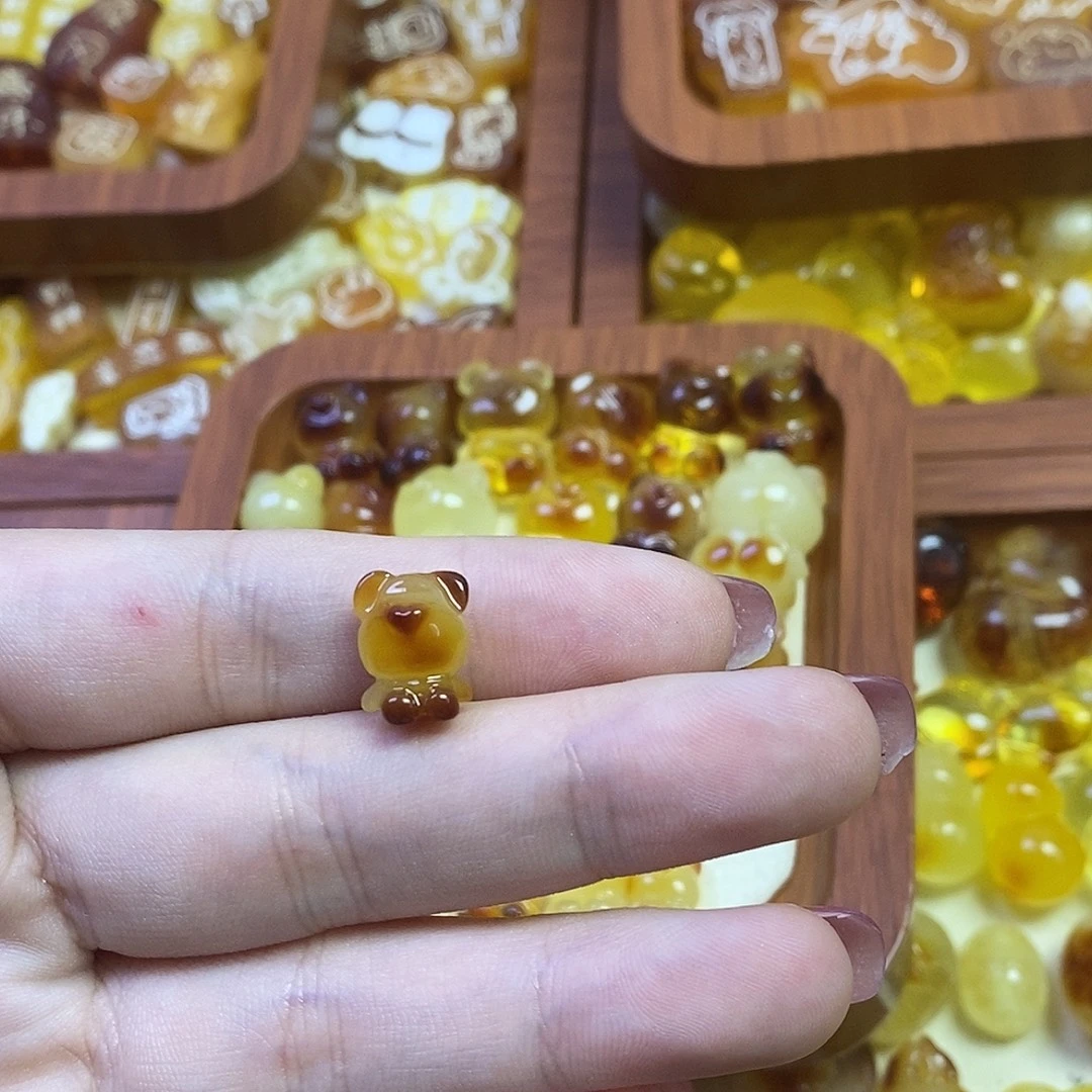 琥珀未镶嵌珠宝奇石小熊