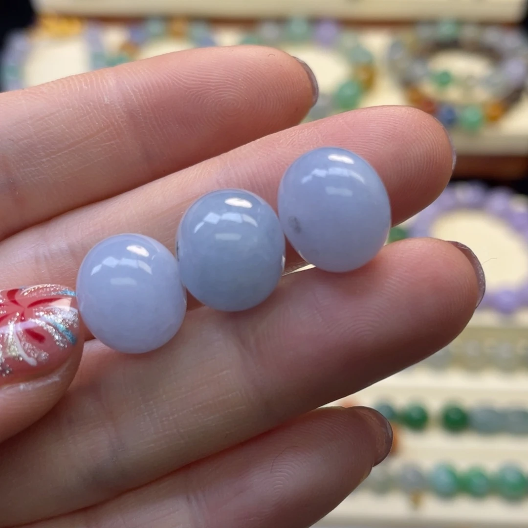 翡翠吊坠(不含链)未镶嵌一颗