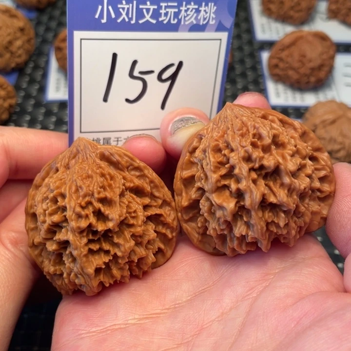桃核把件44星星159。。。
