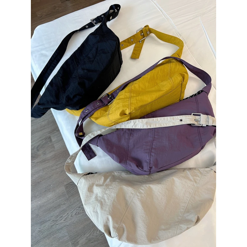 刺猬自制•韩系慵懒风尼龙斜挎包饺子包女2025夏季新款轻便百搭