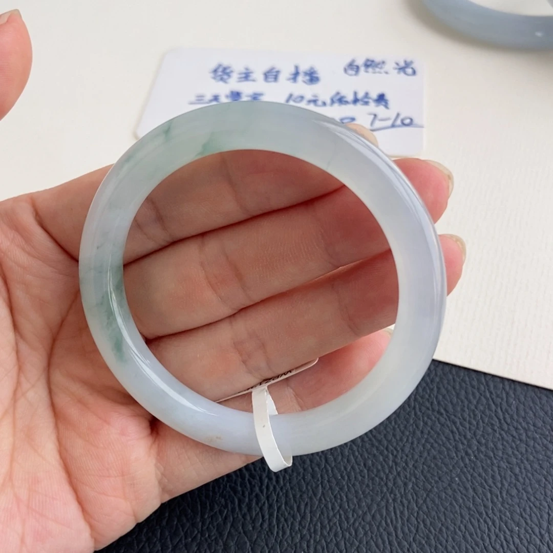翡翠未镶嵌手镯50圆条
