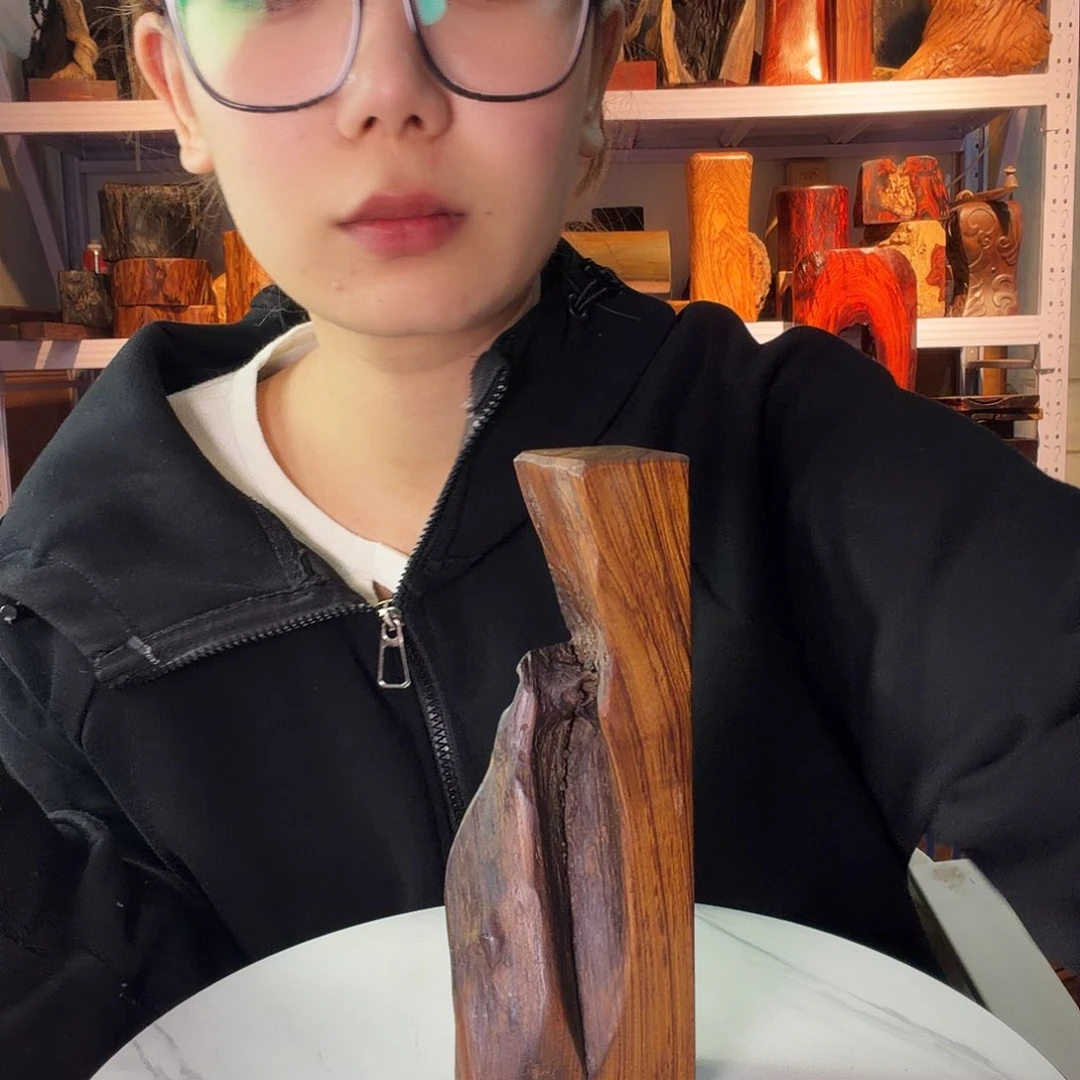 紫檀木类端景台攒***星