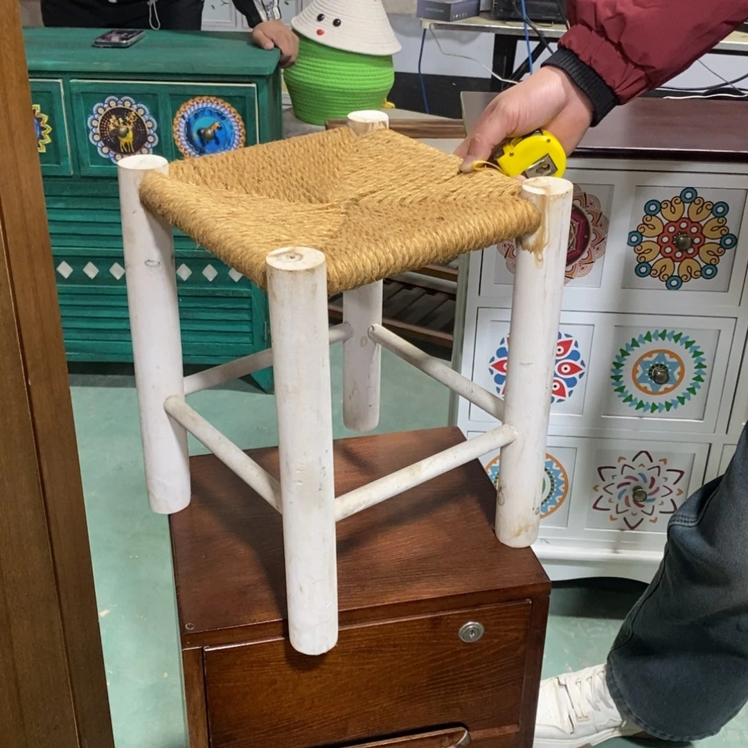 木253两个凳子凳子