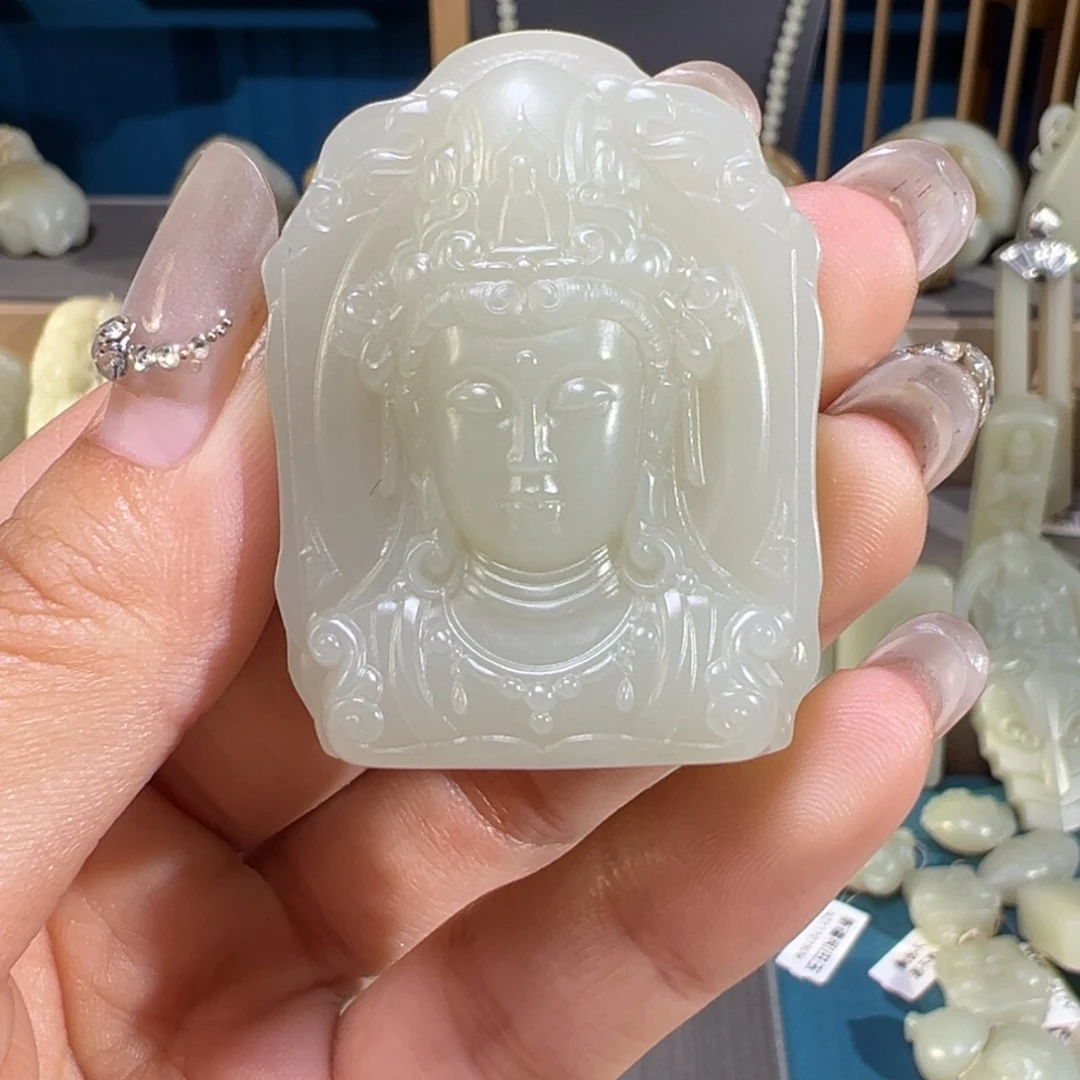 和田玉（糖玉）未镶嵌颈饰