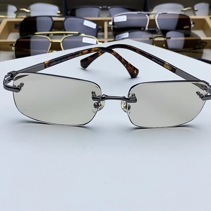 阿***喜未镶嵌水晶眼镜天然水晶眼镜