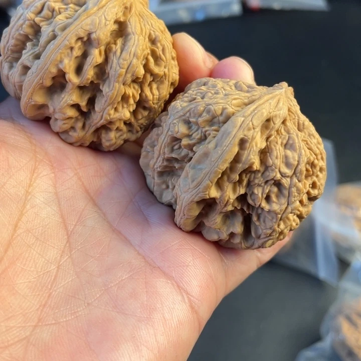 文玩核桃把件大粗筋42尺48.8