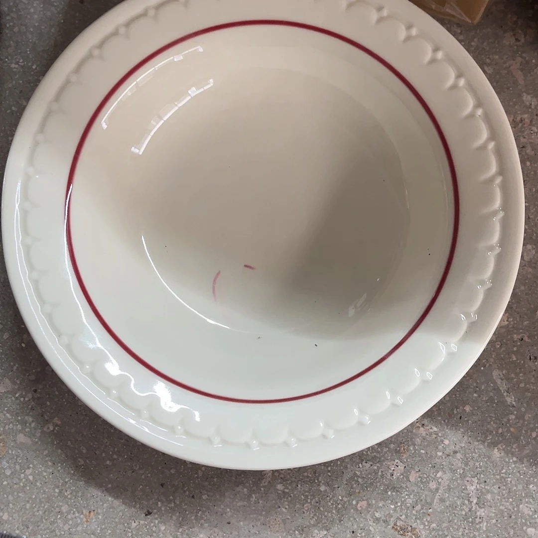 白瓷红线花边浮雕10寸草帽