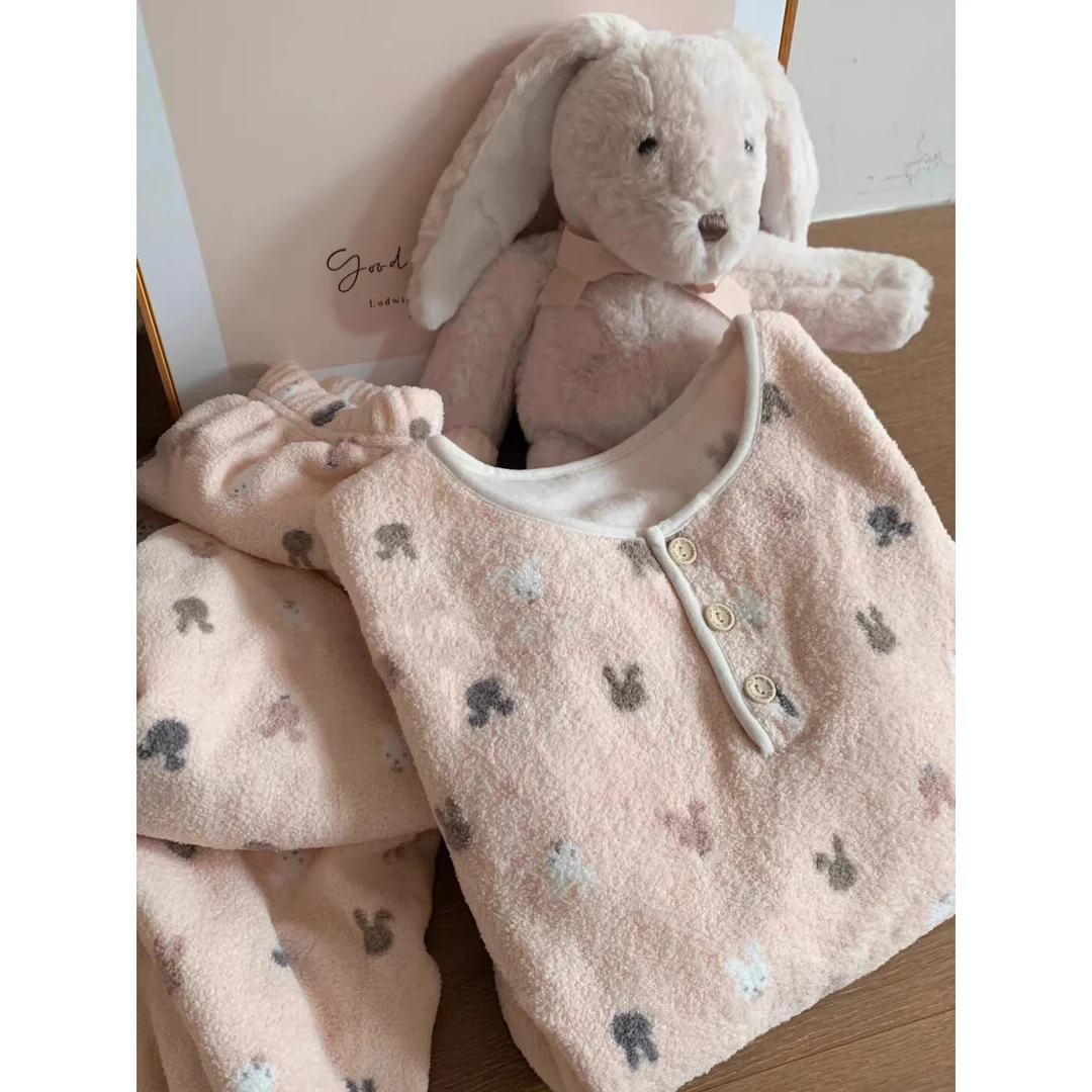 珊瑚绒睡衣女秋冬款保暖套装加厚加绒法兰绒家居服冬季大码可外穿