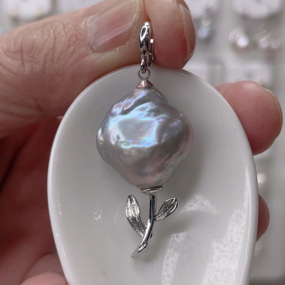 颈饰未镶嵌淡水珍珠