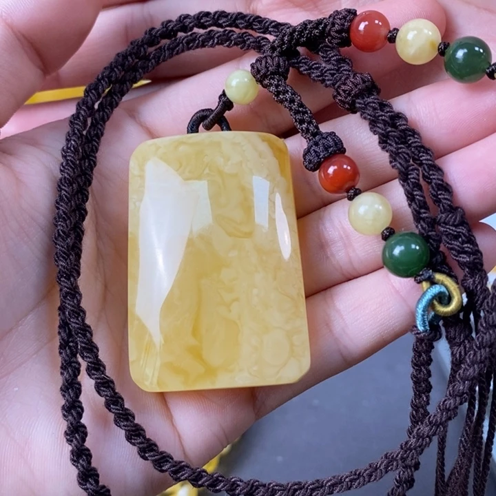 未镶嵌琥珀裸石无事牌