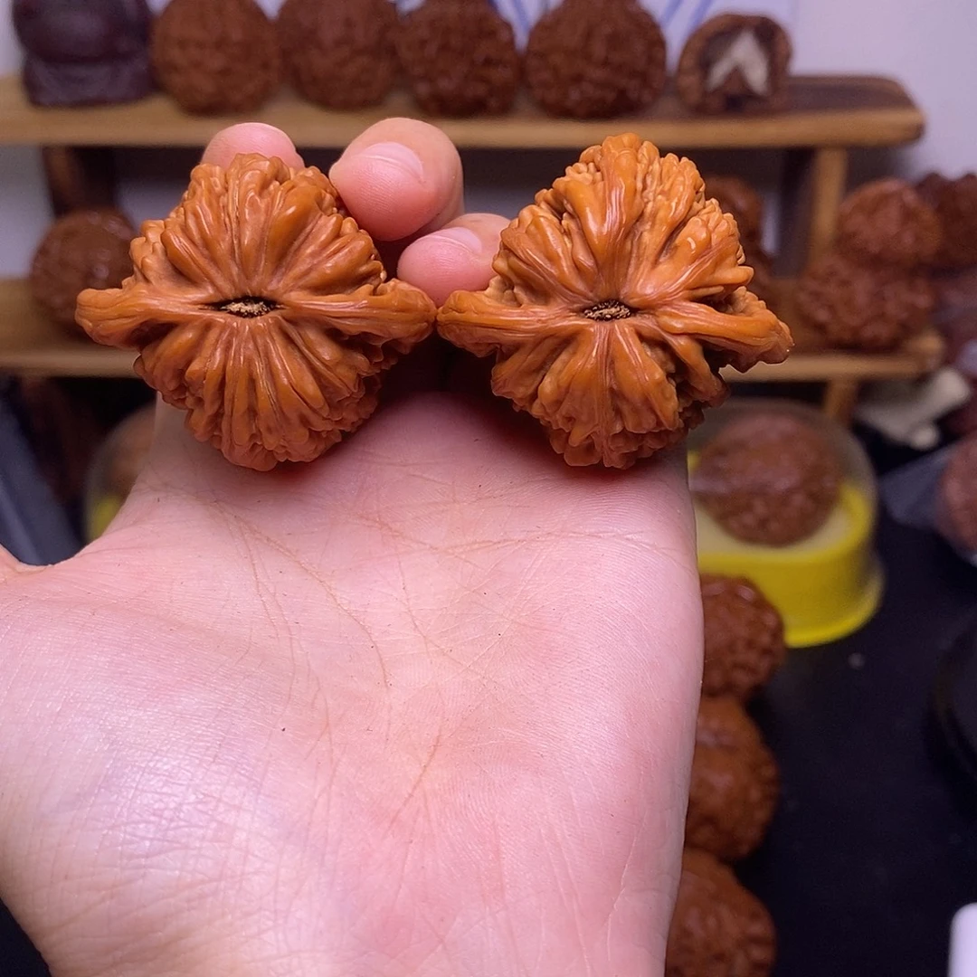 没***达文玩核桃吊坠篓子福利