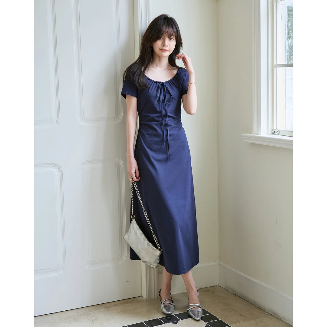 dme德·玛纳美式学院夏季简约大U领系带舒弹棉氨短袖连衣裙