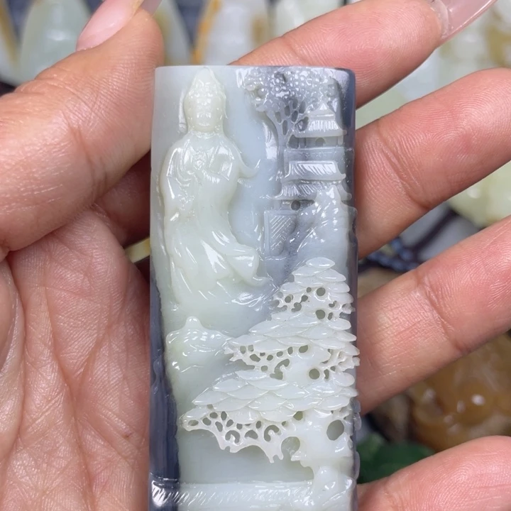 和田玉未镶嵌挂件