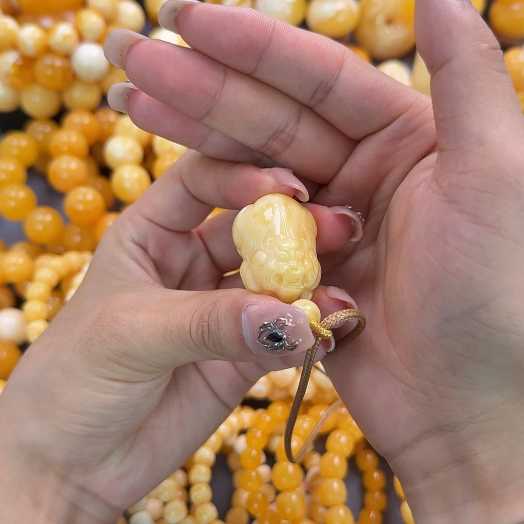 蜜蜡未镶嵌珠宝奇石12g