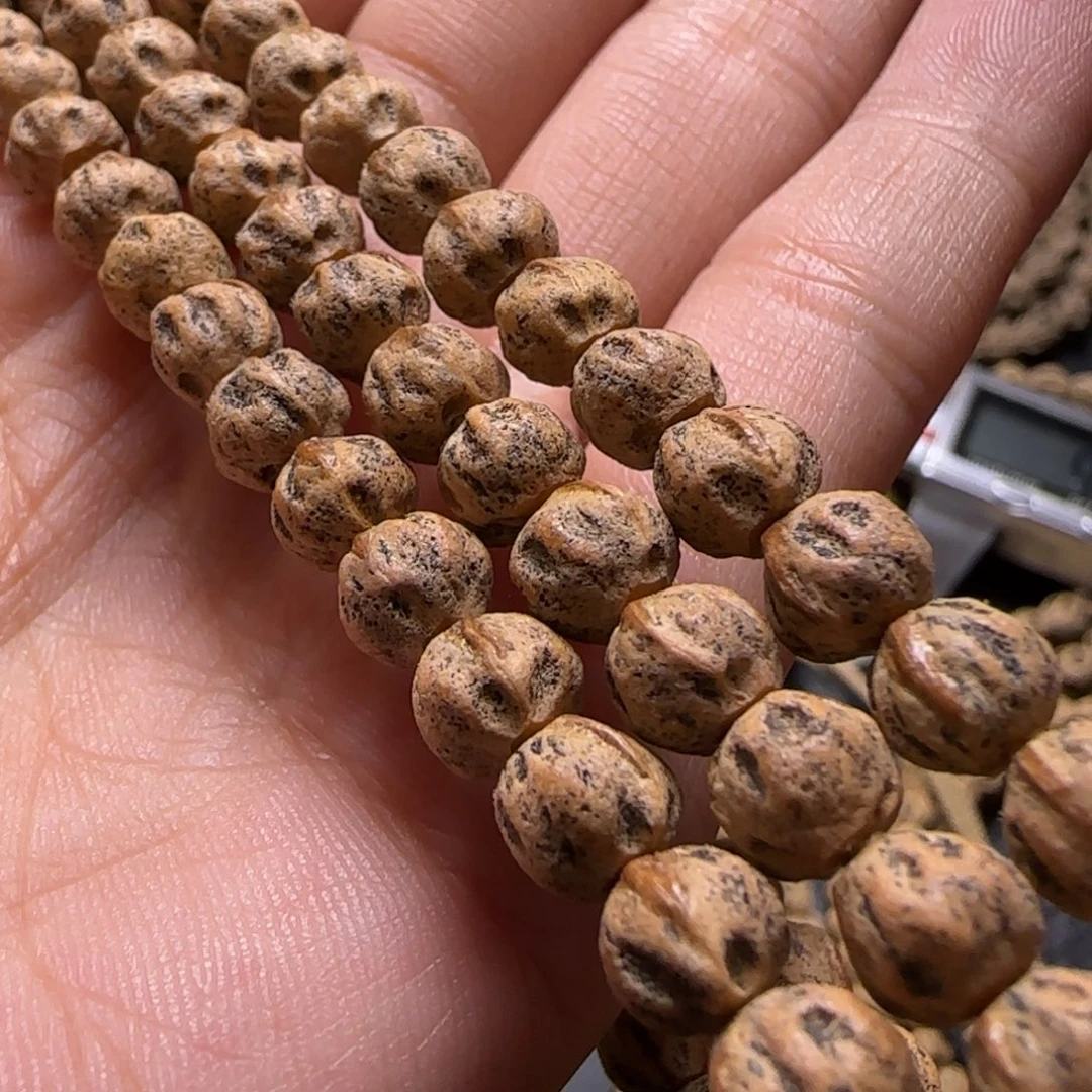 P***t柏香籽/百香籽吊坠